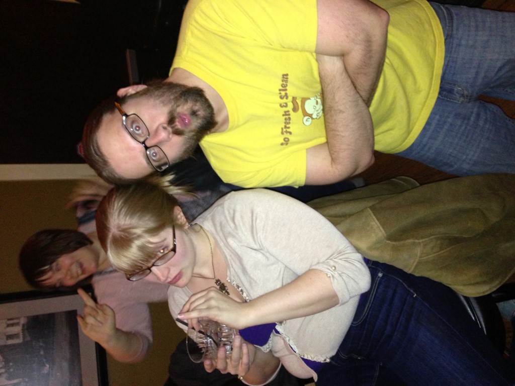 Images/friendsfamily